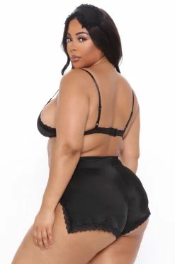 Brand new π Fashion Nova Sleeping Beauty 3 Piece PJ Set - Black/Black Pajama Sets π 13 Fashion Nova Sleeping Beauty 3 Piece PJ Set - Black/Black Pajama Sets