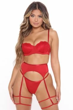 Fashion Nova You Are My Fantasy 3 Piece Garter Set - Red