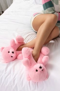 Fashion Nova Be My Teddy Bear II Slippers - Pink