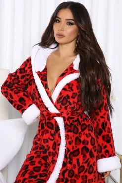 Fashion Nova Always Savage Plush Robe - Red/combo