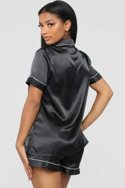 Hot Sale ๐งจ Fashion Nova Staying In PJ Set - Black Pajama Sets ๐ 16 Fashion Nova Staying In PJ Set - Black Pajama Sets