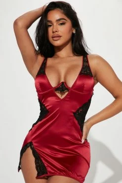 Fashion Nova Sexy Sleepwear Soft Kisses Satin Babydoll - Red