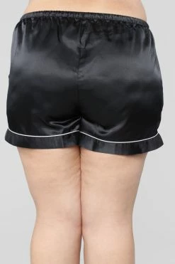 Hot Sale ๐งจ Fashion Nova Staying In PJ Set - Black Pajama Sets ๐ 25 Fashion Nova Staying In PJ Set - Black Pajama Sets