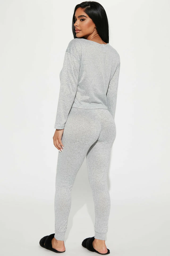 Flash Sale π Fashion Nova Pajama Sets Grumpy But Gorgeous PJ Jogger Set - Heather Grey π 5 Fashion Nova Pajama Sets Grumpy But Gorgeous PJ Jogger Set - Heather Grey