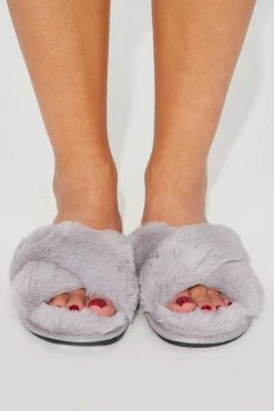 Fashion Nova Cuddling Up Slippers - Grey