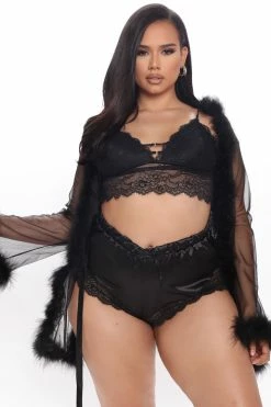 Fashion Nova Softest Touch Fluff Mesh Robe - Black