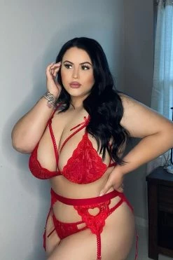 Fashion Nova Body Language 3 Piece Garter Set - Red