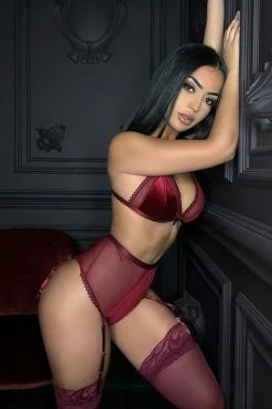 Fashion Nova Sexy Sleepwear Deep In Your Eyes Velvet 2 Piece Set - Burgundy