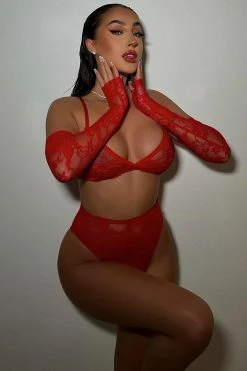 Fashion Nova Feels Good Being Bad 2 Piece Set - Red