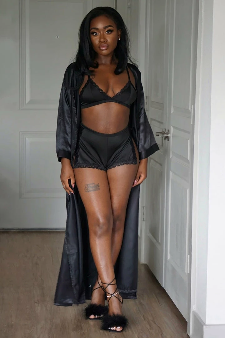New ๐ Fashion Nova Sexy Sleepwear Getting Ready Robe - Black ๐ฏ 3 Fashion Nova Sexy Sleepwear Getting Ready Robe - Black